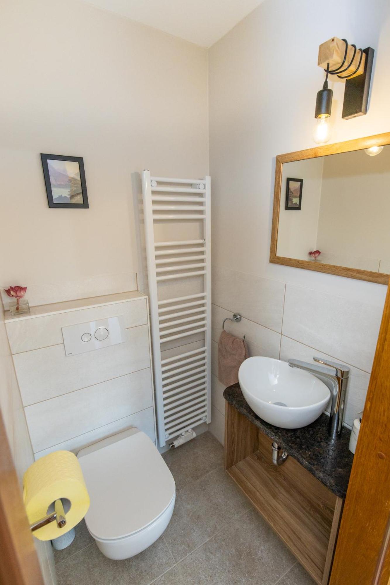 Old Boatman'S House Apartment Bled Room photo
