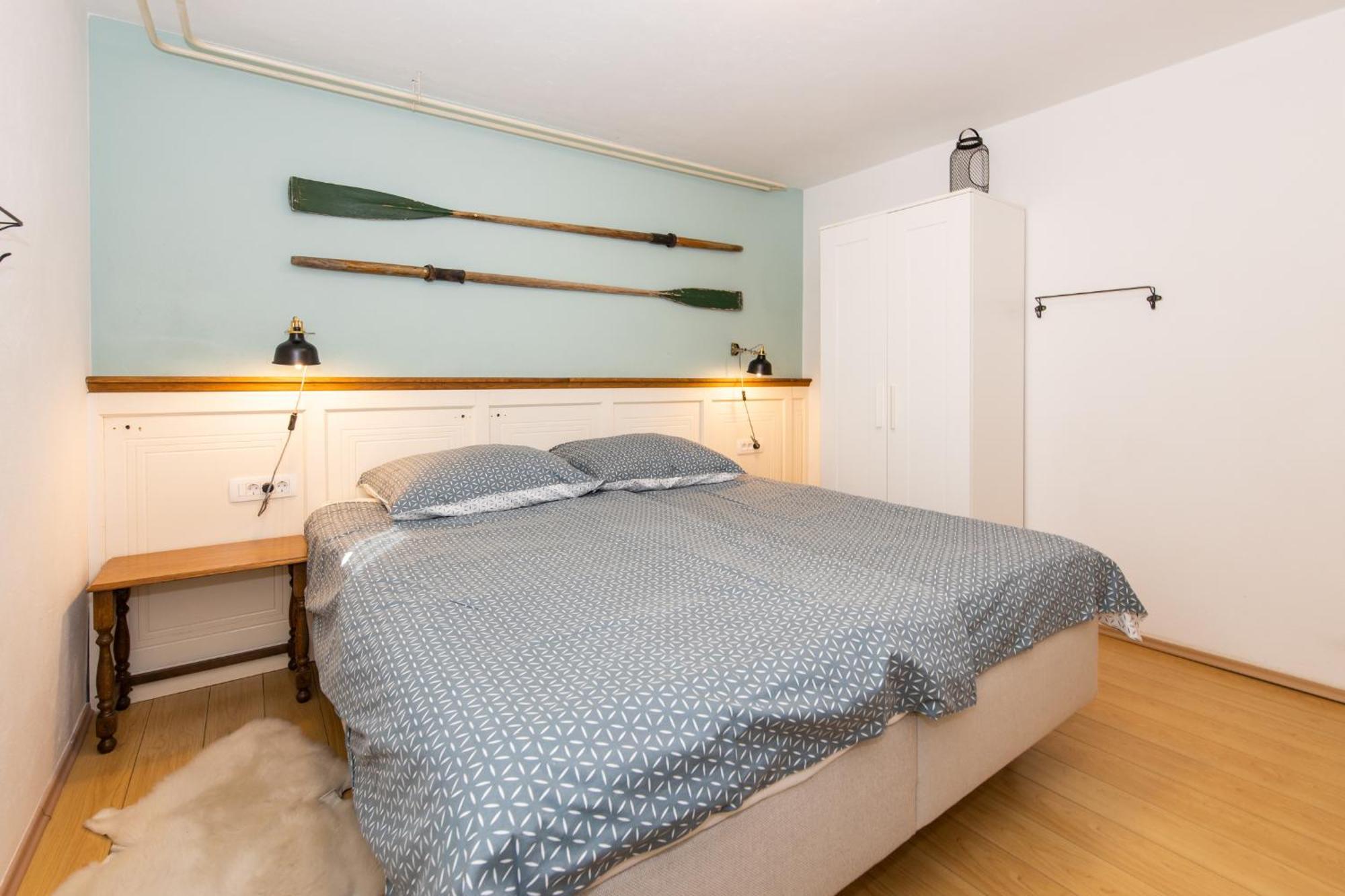 Old Boatman'S House Apartment Bled Room photo